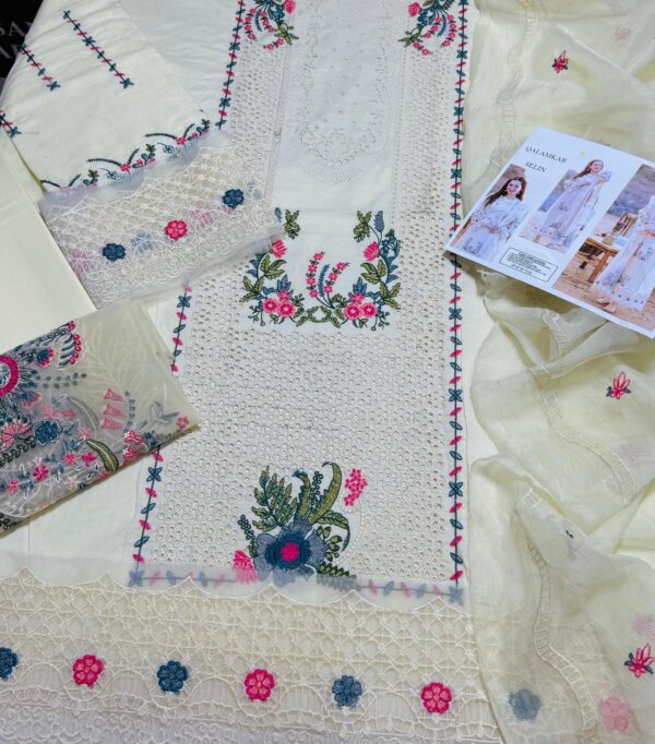Close-up of heavy embroidery on Qalamkar lawn sleeves