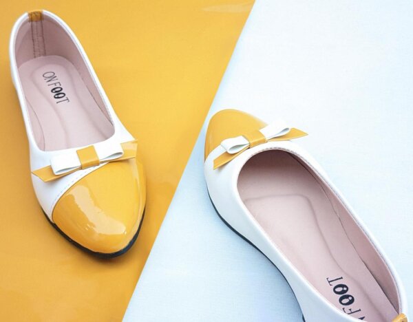 Women's Rexine Fancy Pumps - Image 5