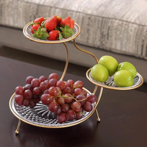 Stylish Golden Metal Fruit Basket - 1 Pc for Your Kitchen - Image 2
