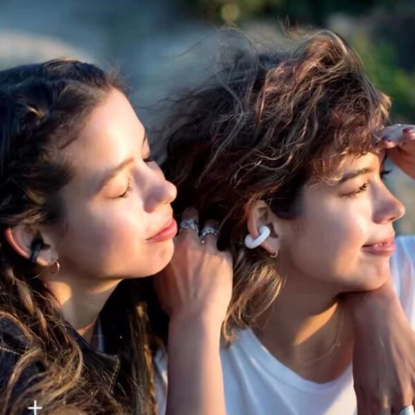 Stylish Black and White Earcuff - Image 8